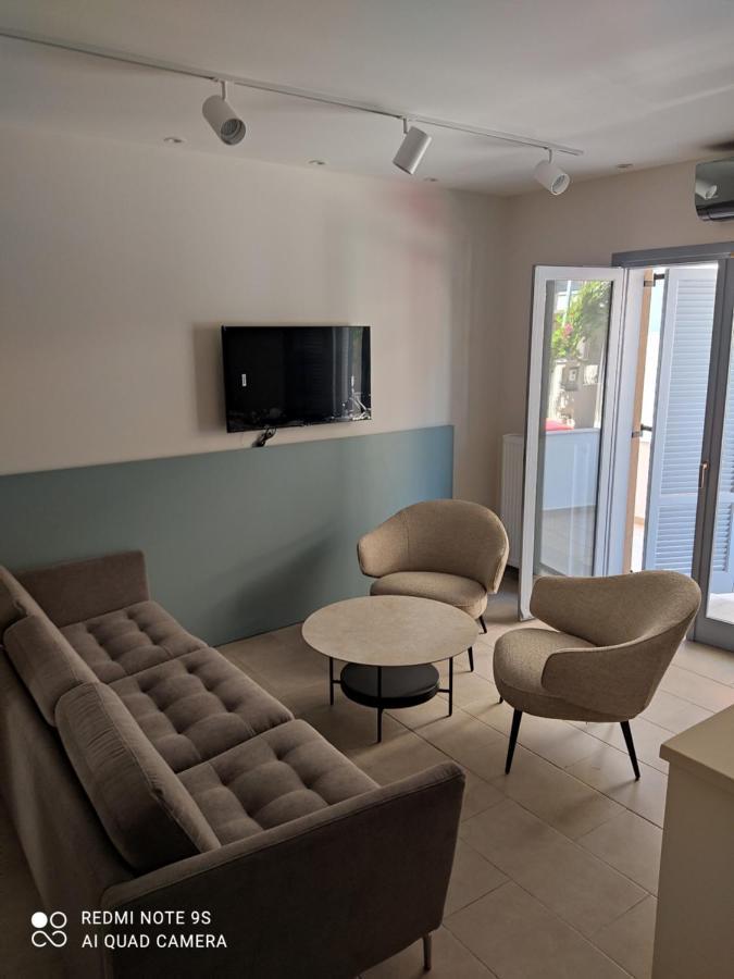 Blue Rose Luxury And Comfort Apartment At The Centre Of Preveze Dış mekan fotoğraf