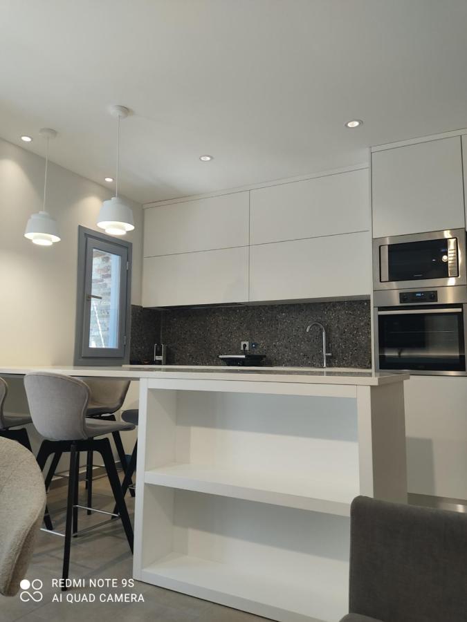 Blue Rose Luxury And Comfort Apartment At The Centre Of Preveze Dış mekan fotoğraf